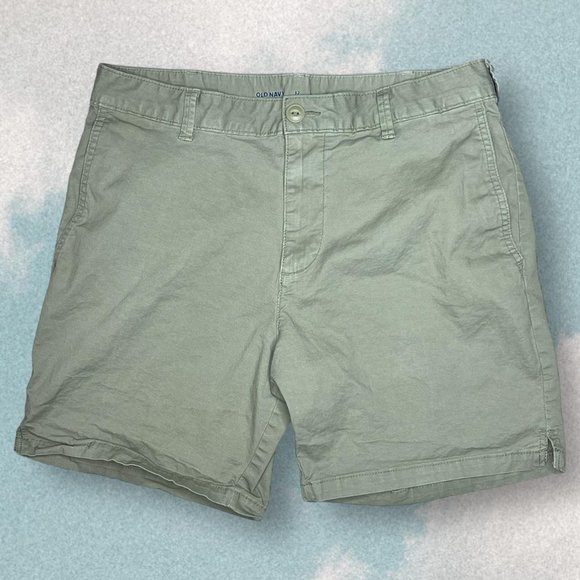 OLD NAVY green shorts - Picture 1 of 3
